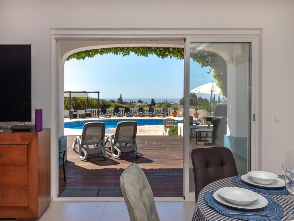 Villa Salto with fantastic ocean views - Housity