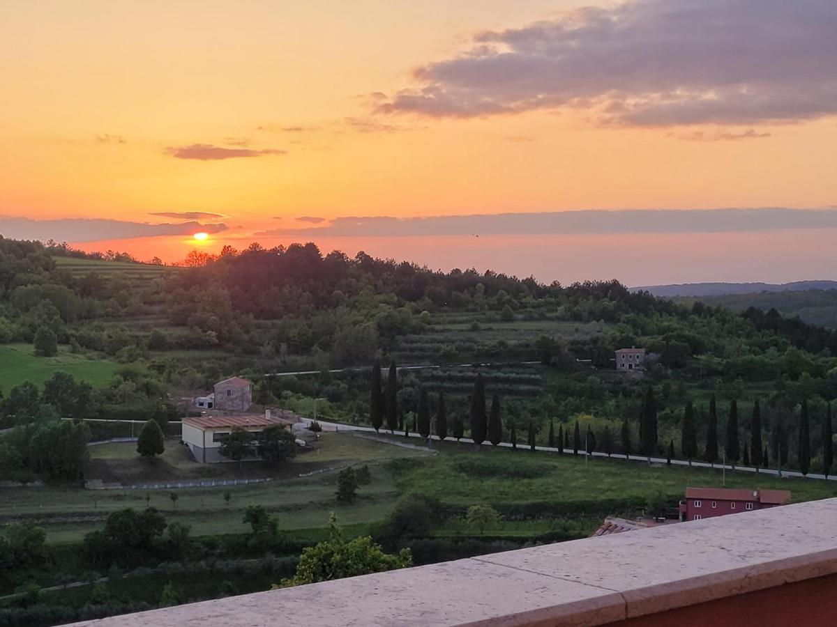 Casa Acqua Dolce - House with 4 Bedrooms and Own Spa - Housity