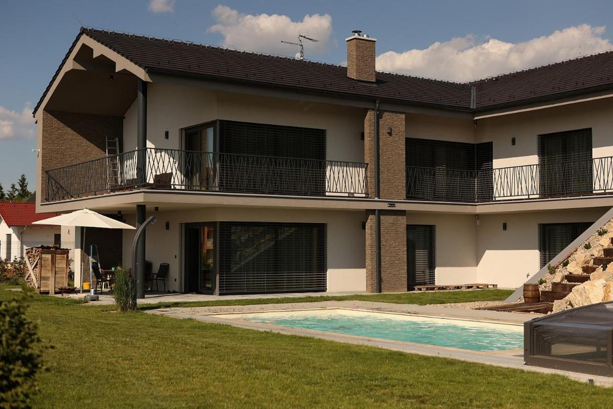Villa Panorama - Luxurious equipped modern spacious villa - Housity