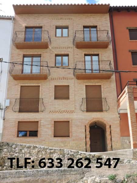 El Tranco Apartamentos - Housity