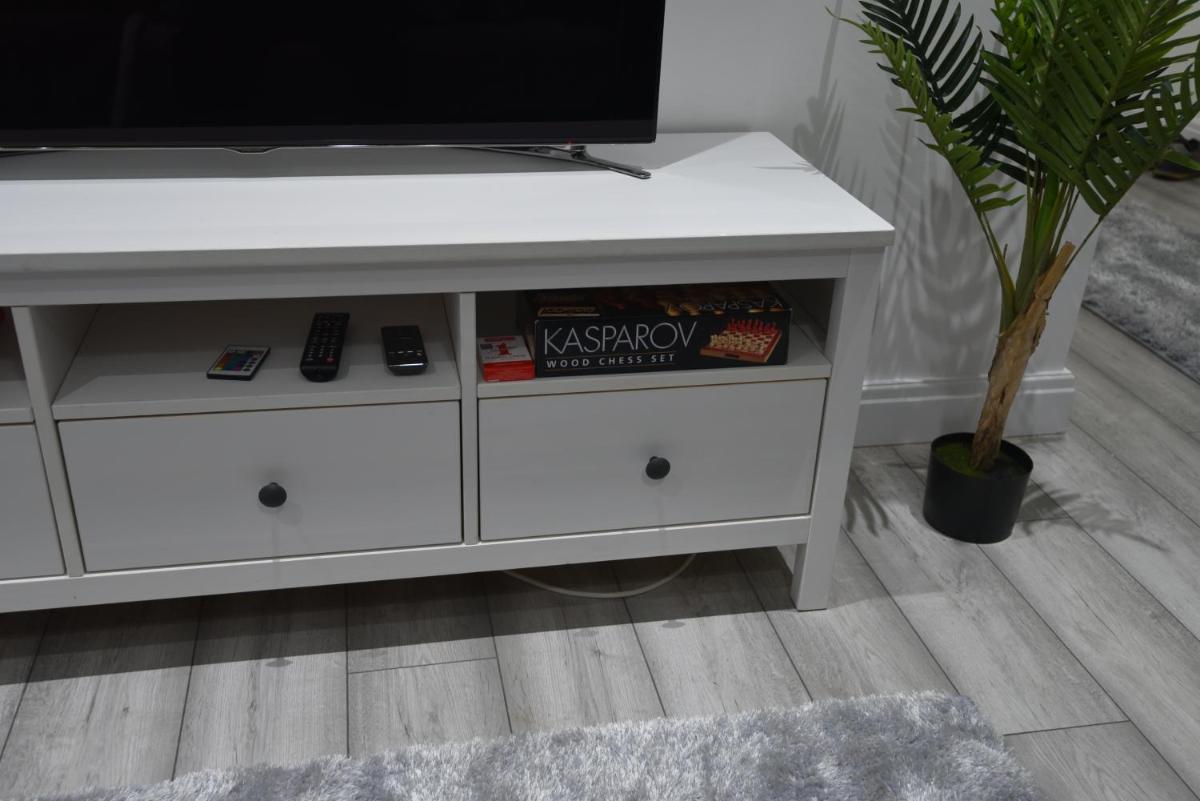 Cozy! 2-bedroom Exclusive Apartment near Bristol City Centre Easton Speedwell sleeps upto 6 - Housity