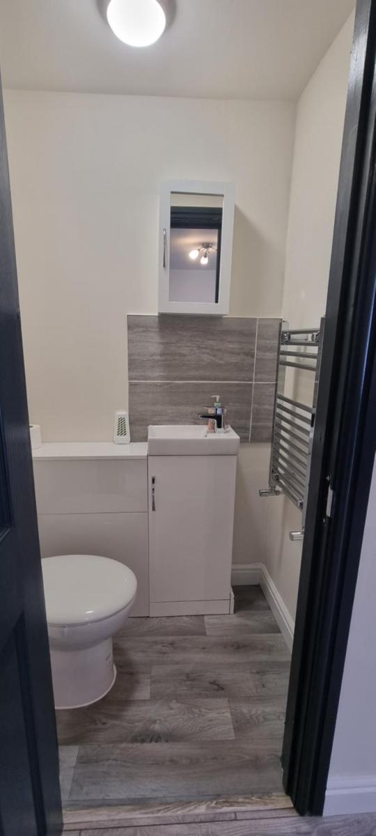 Shirely S, Milton, Cambridge, 2BR House, Newly Refurbished - Housity