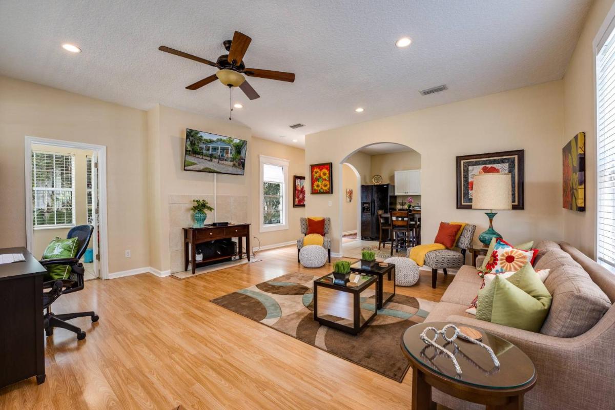 Pinwheel Place - Housity