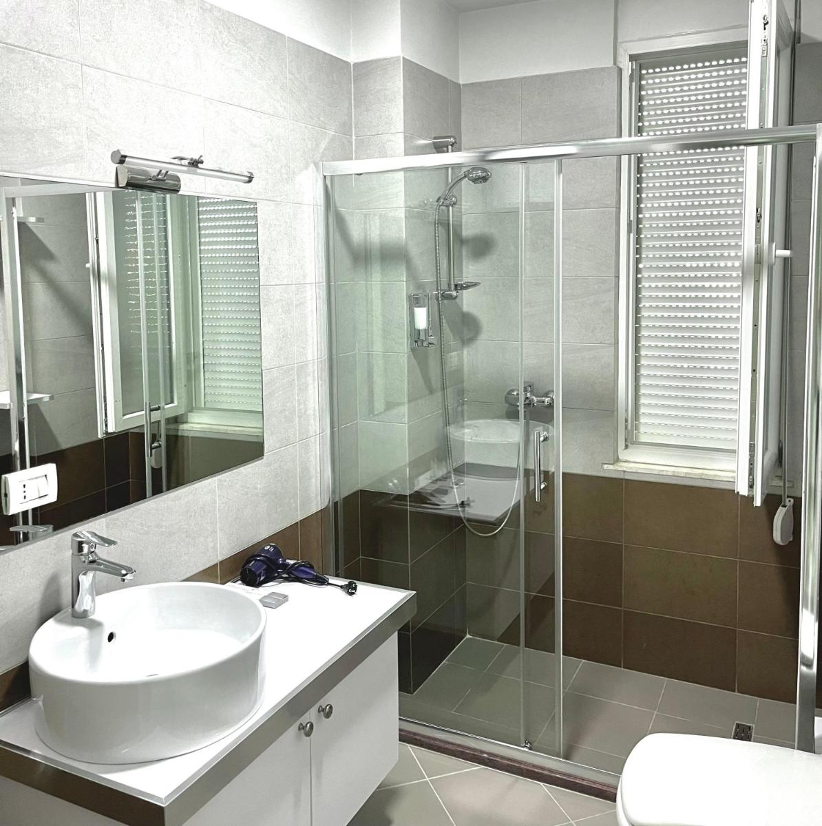 Hotel New York - Housity