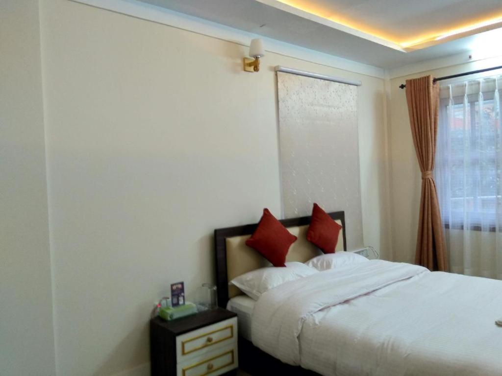 Hidden Leaf Bed & Breakfast - Housity