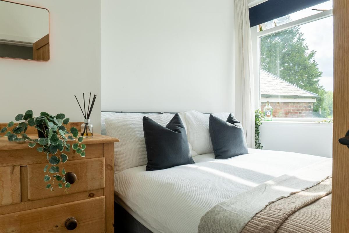 Elmwood Cottage - Harrogate - Housity