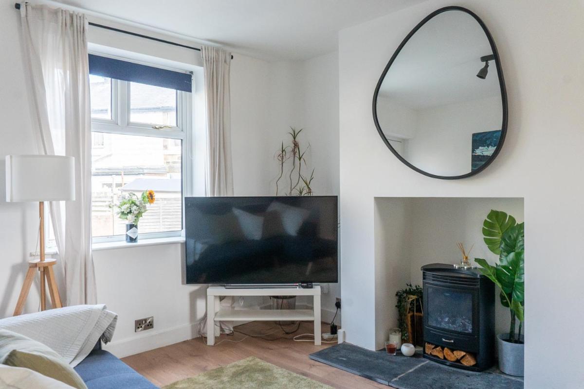 Elmwood Cottage - Harrogate - Housity