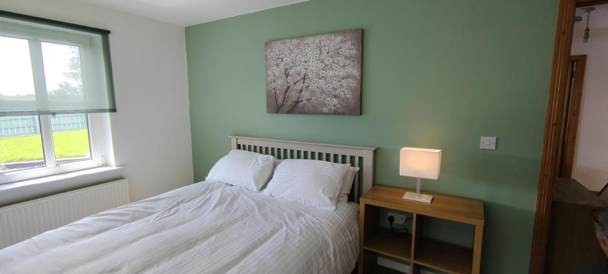 Lislary Cottage on Wild Atlantic Way - Housity