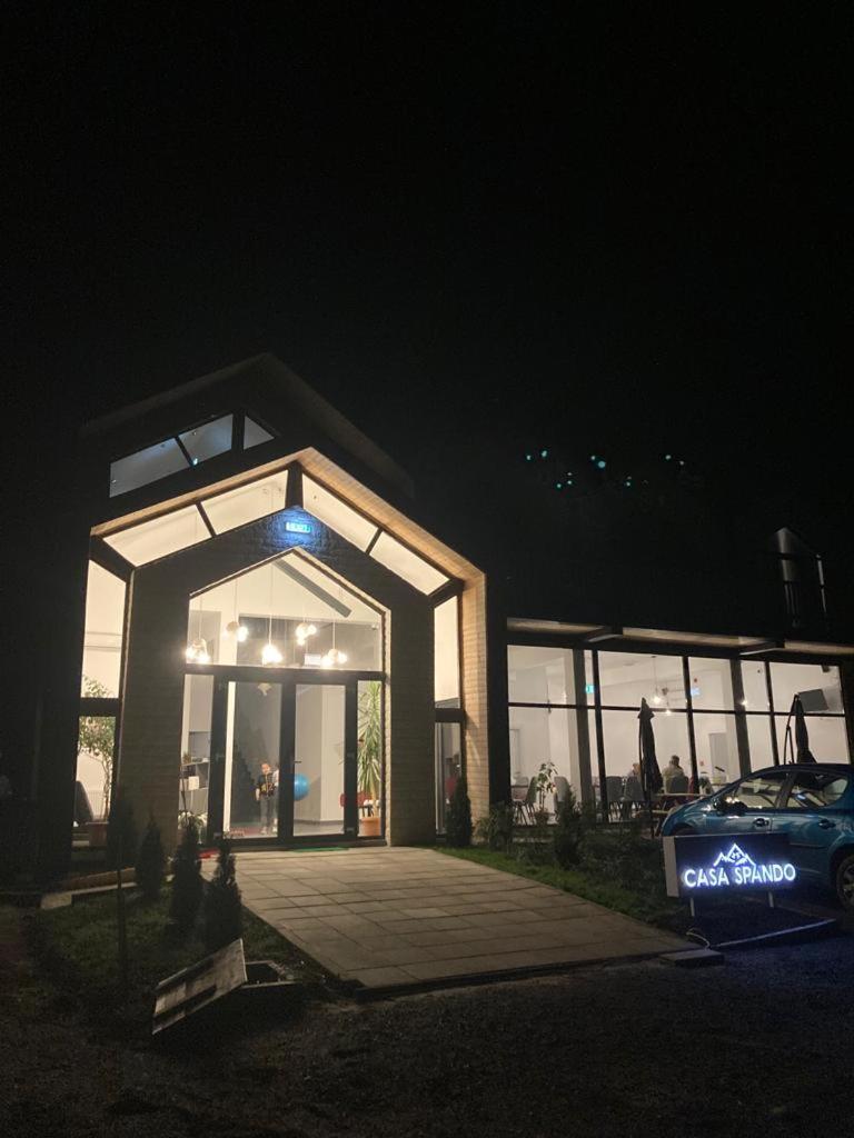 Pensiunea CASA SPANDO - Housity