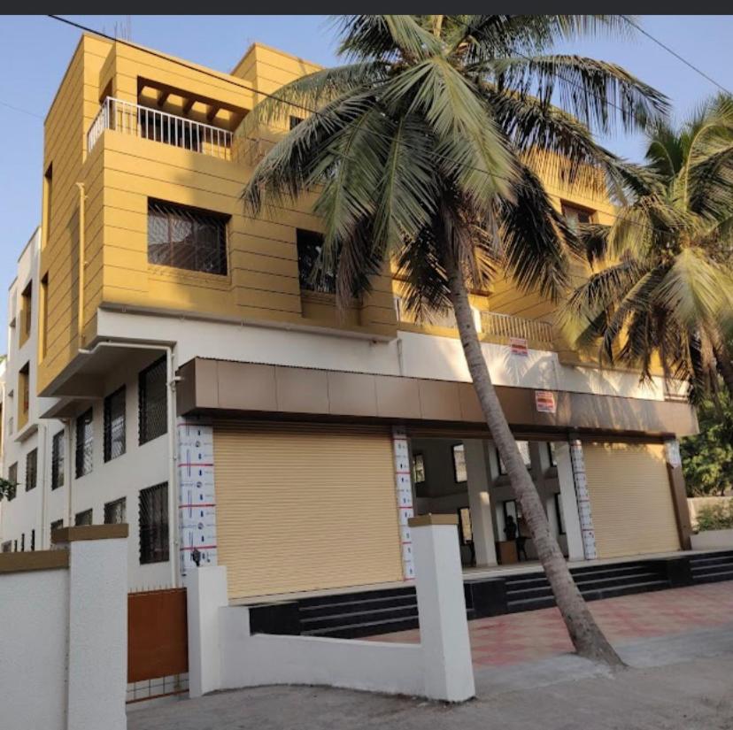 Suitetrails - Peaceful Entire 2 BHK Free Wi Fi Parking Kharadi