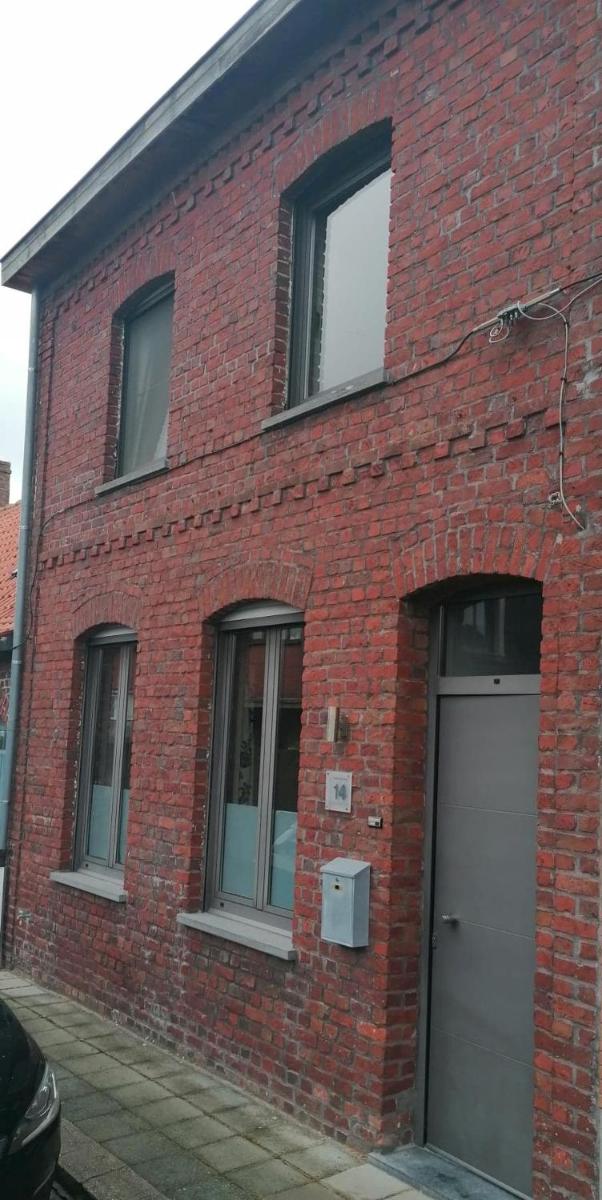 Maison Miest - Housity