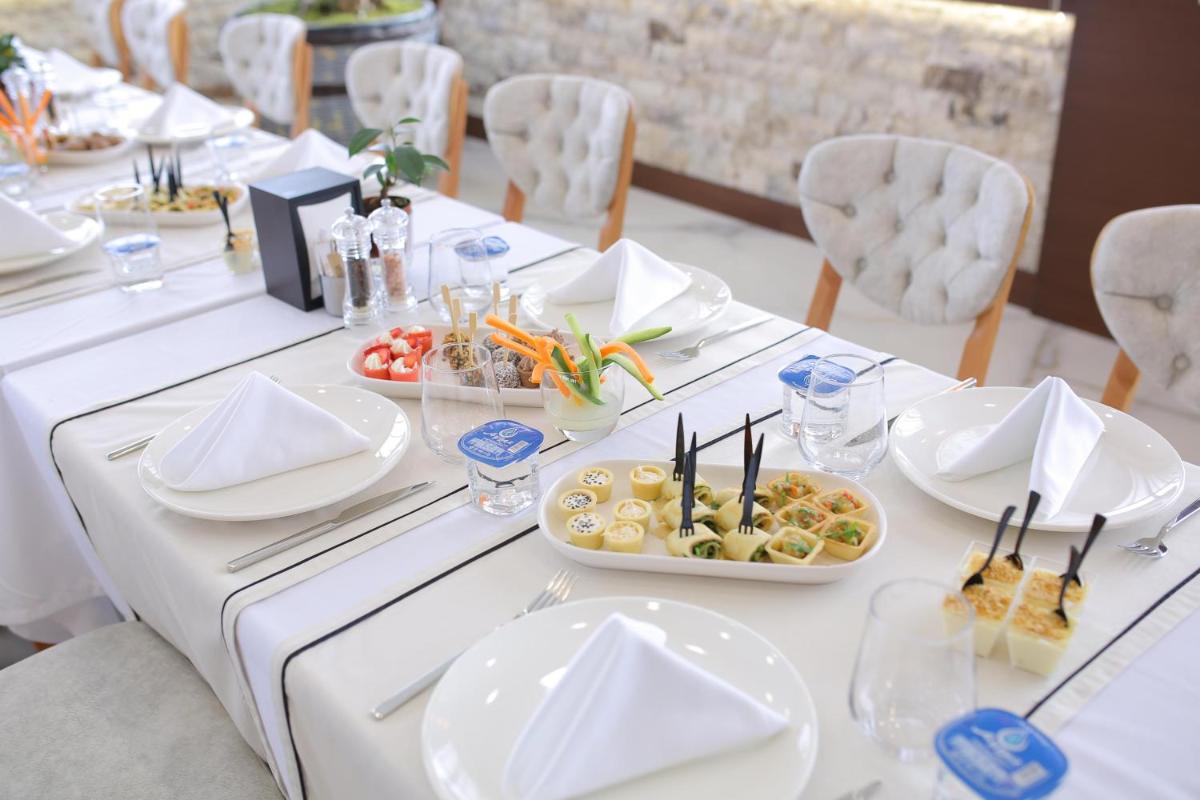 Kahra Otel - Housity
