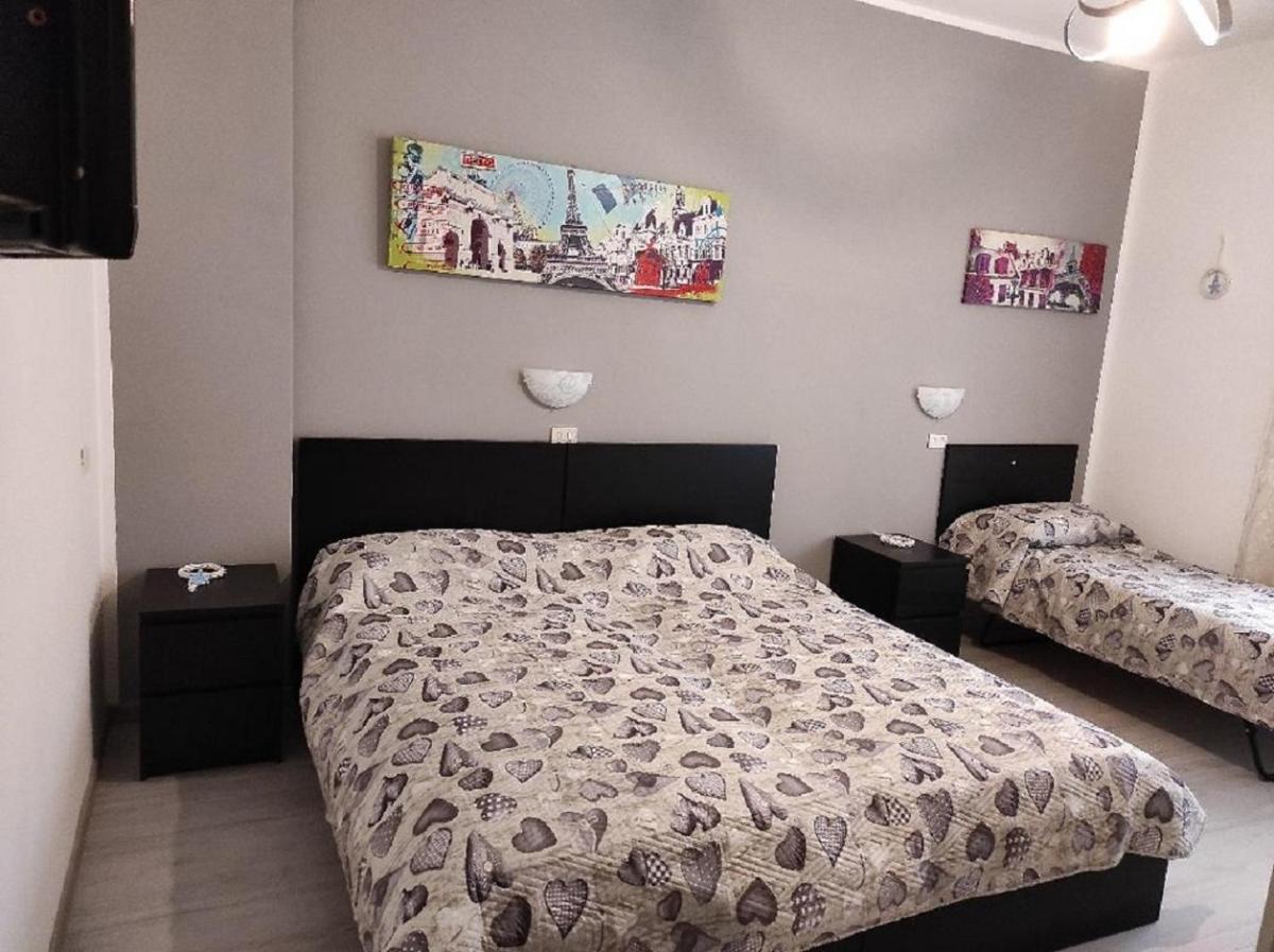 Blue Marine di Ostia - Housity
