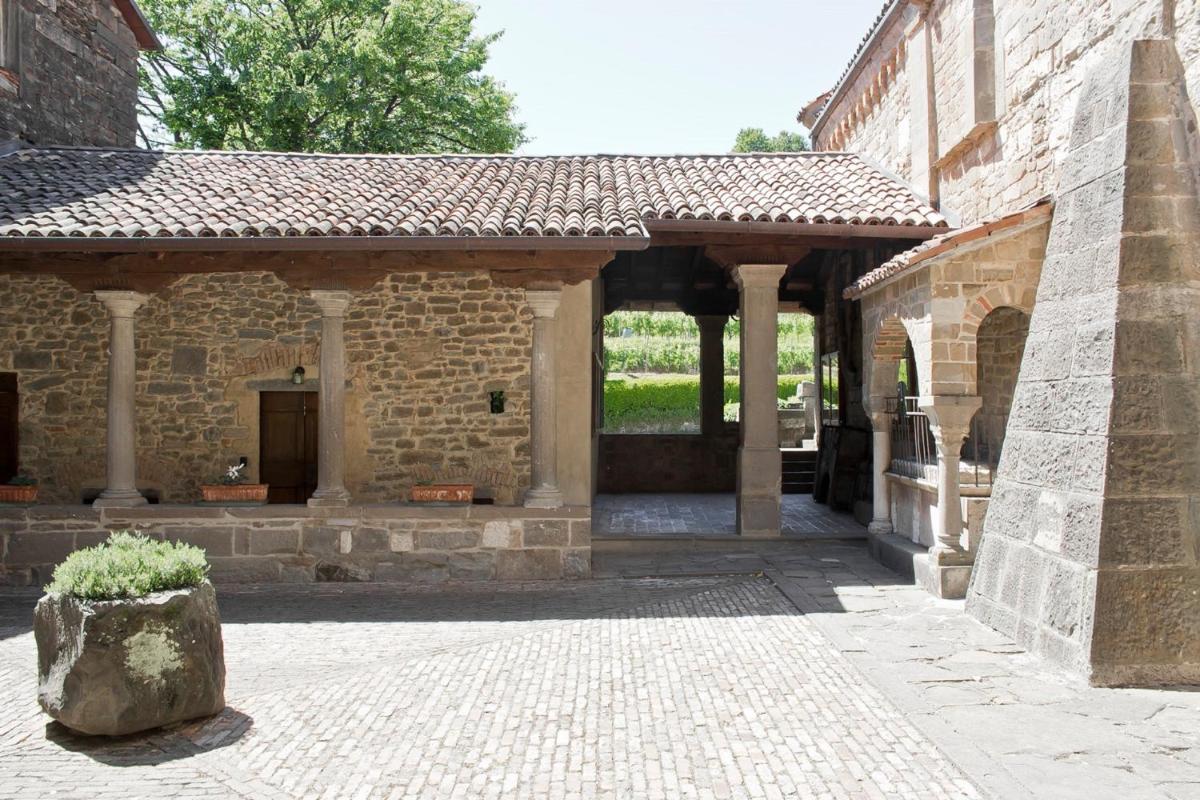 Historical House Medieval Abbey - Al Chiostro - Housity