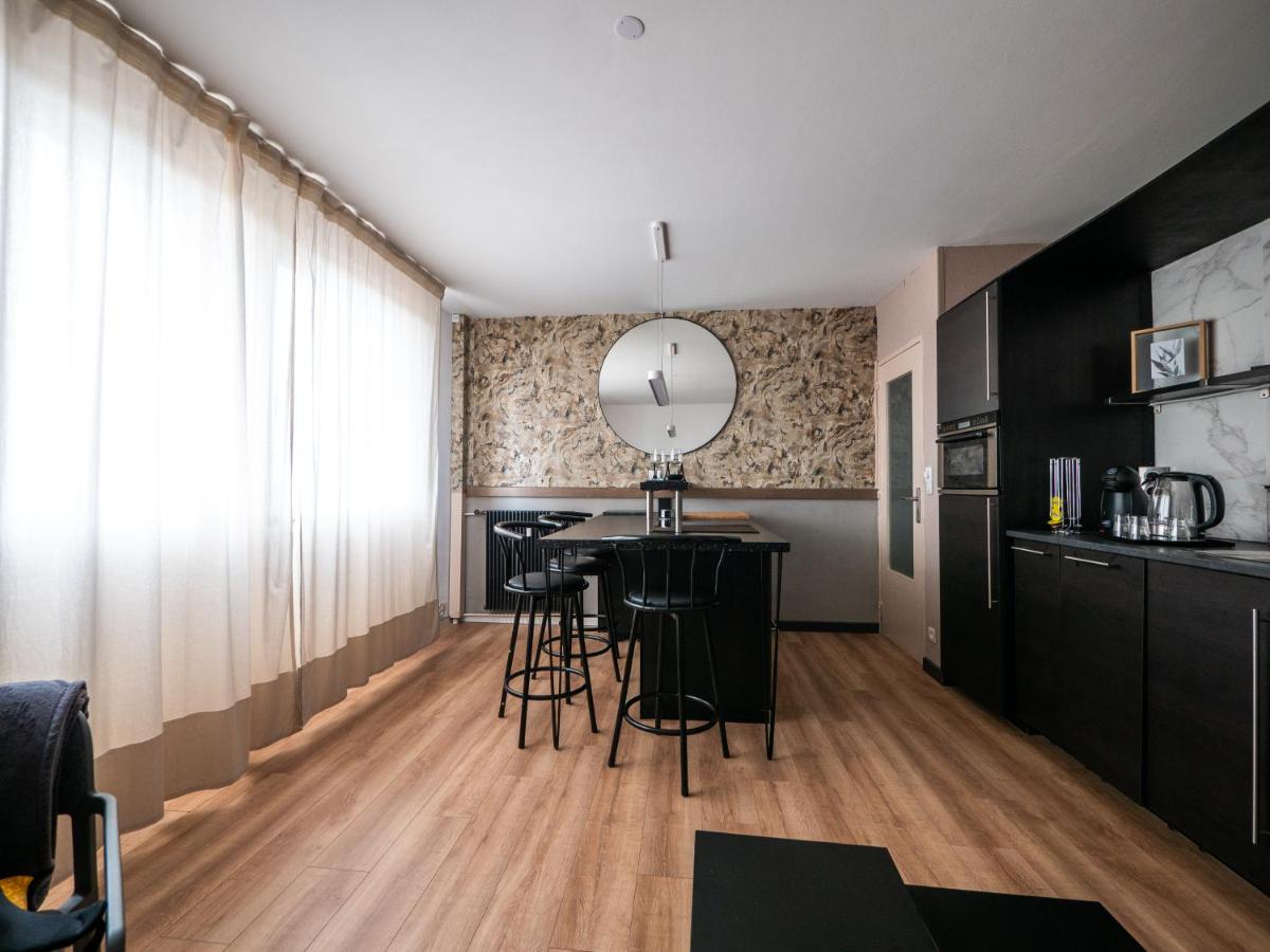 COUP DE COEUR F2 standing design et parking - Housity