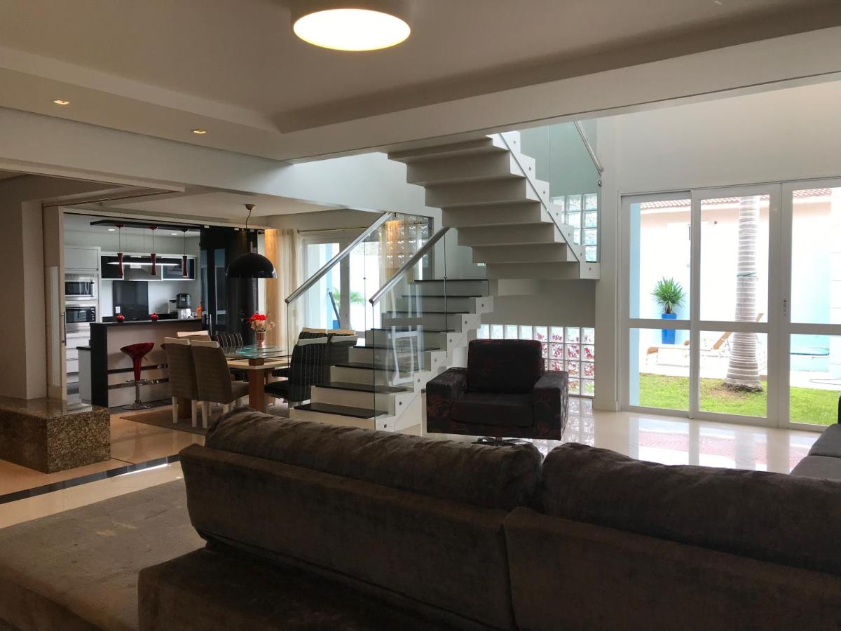 Conforto entre a UFSM e o centro - Housity