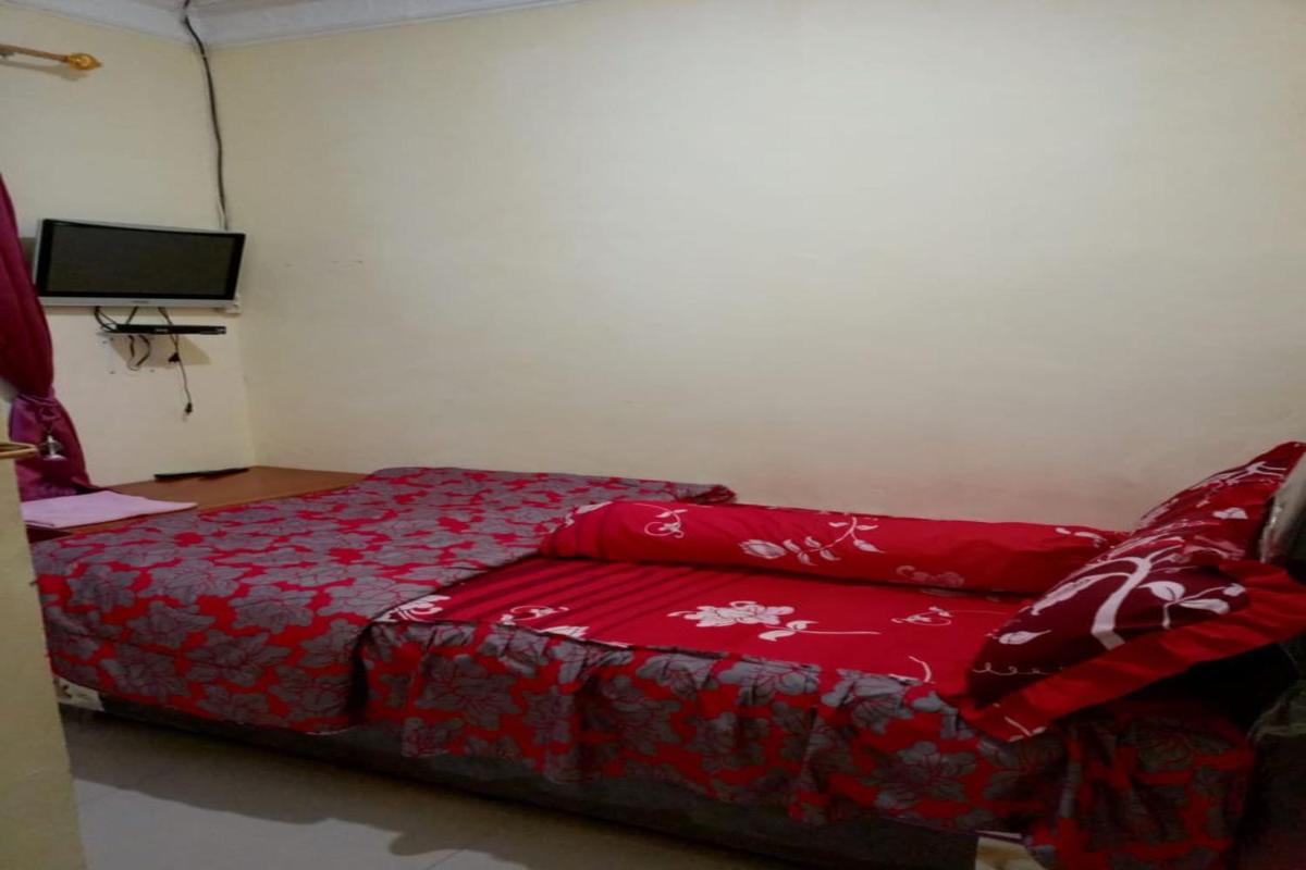 Penginapan Batu Gajah Tipang - Housity