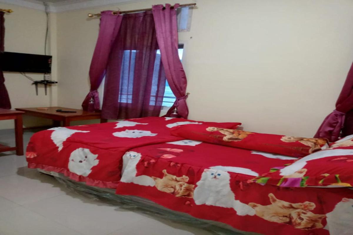 Penginapan Batu Gajah Tipang - Housity
