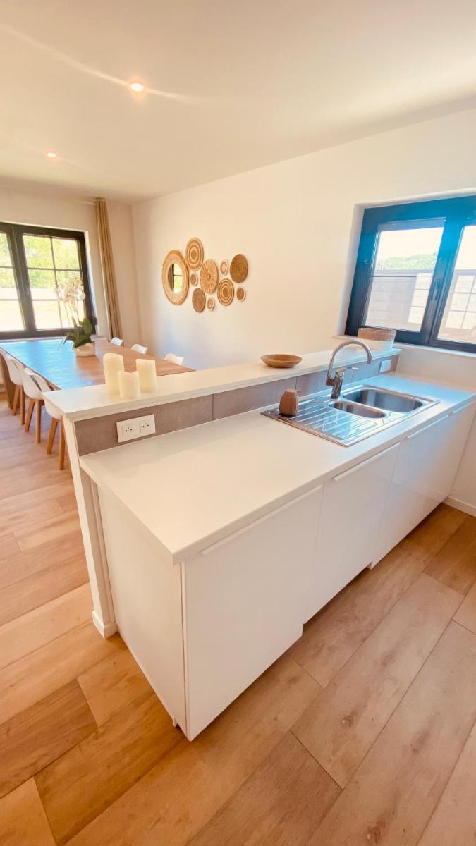 La douce Rive - Housity