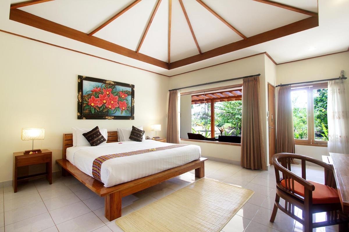Suitetrails - Puri Sari Beach Hotel