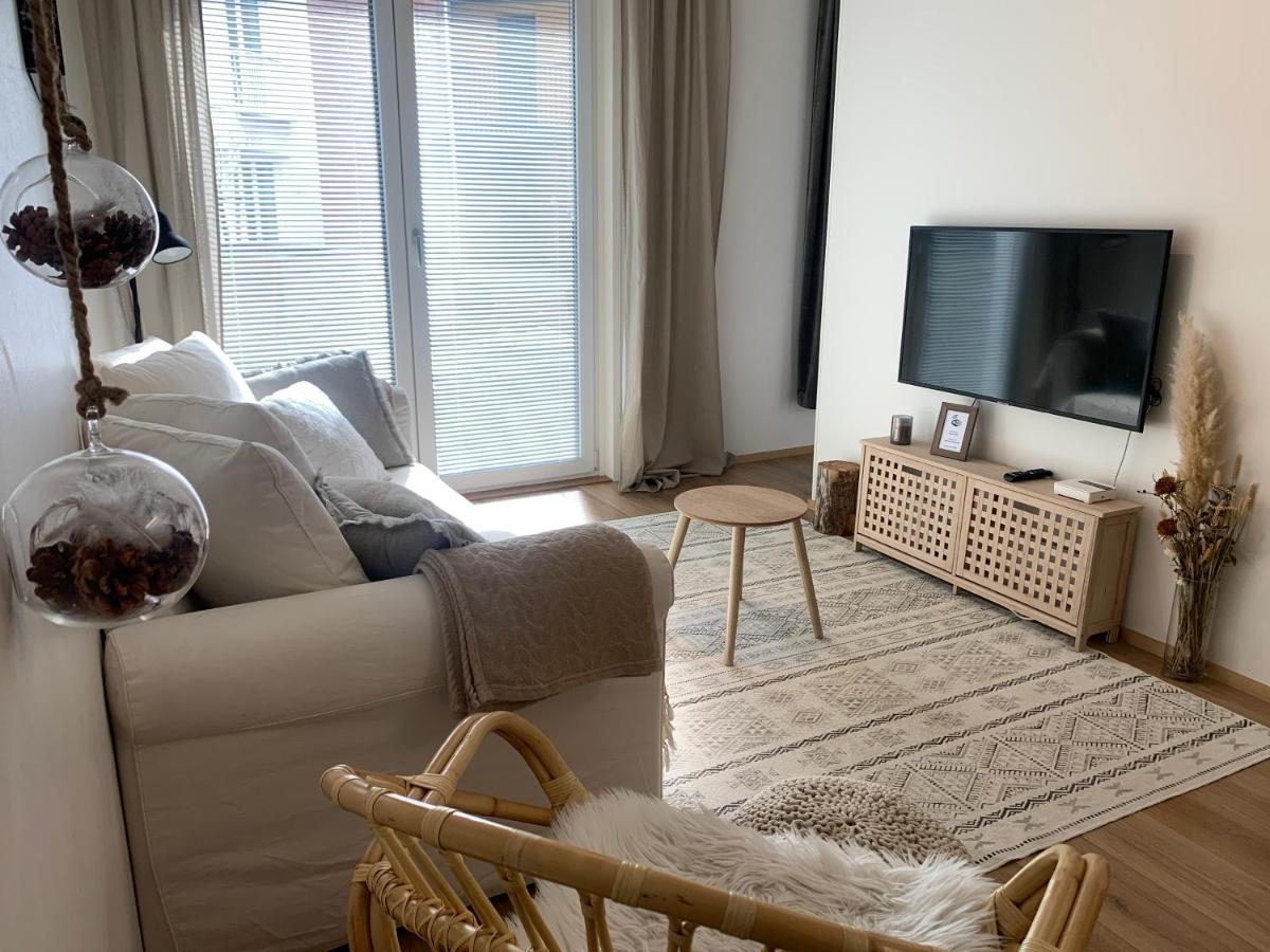 Arctic City Nest - Housity