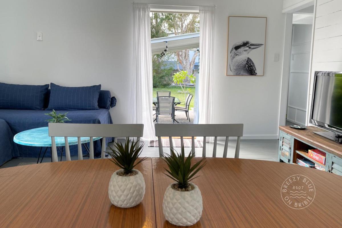 Breezy Blue on Bribie - Housity