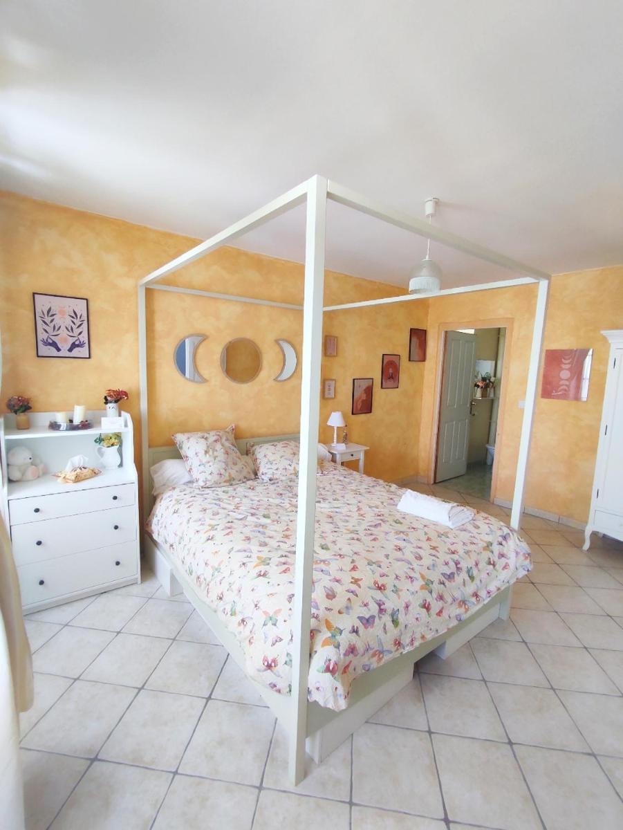Suitetrails - Maison de village - Suite Baroque cosy et élégante à 1 h de Paris proche Fontainebleau