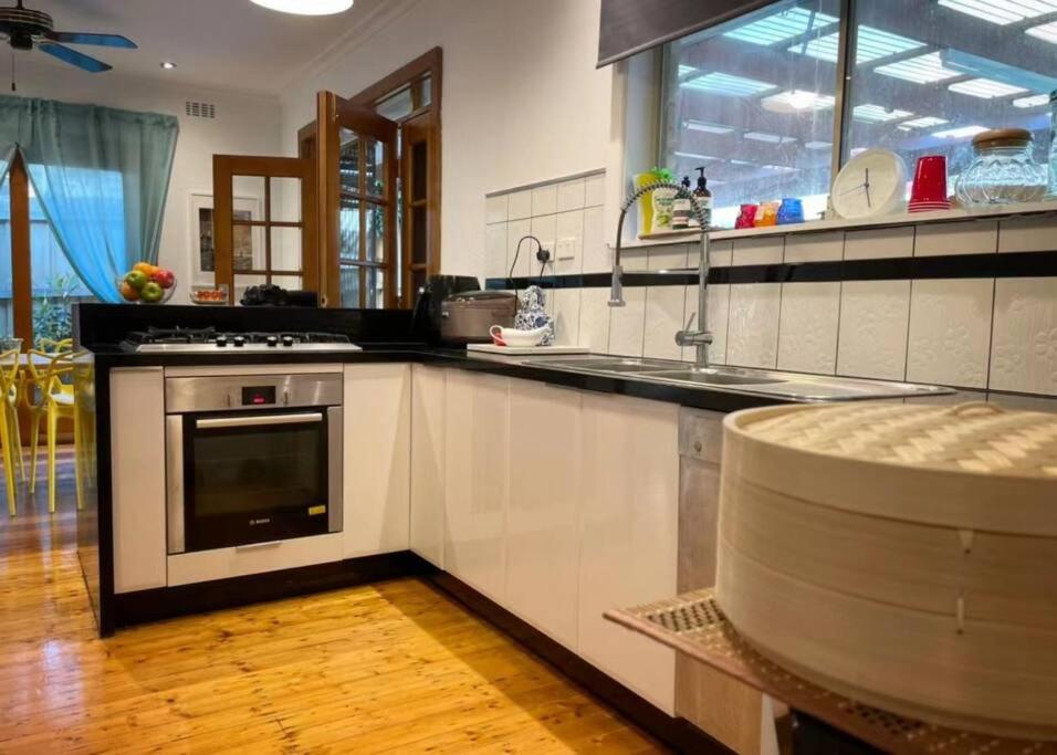 Suitetrails - Cozy and stylish 3 bedroom home in Mentone