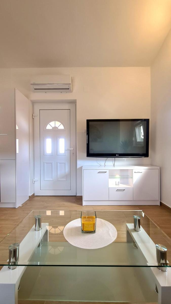 Family Oasis apartment Zukve - Housity