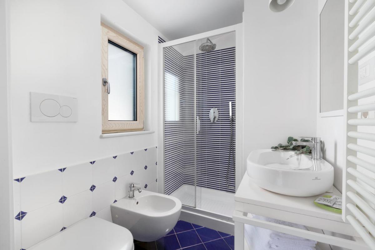Casa Meta Blu - Housity