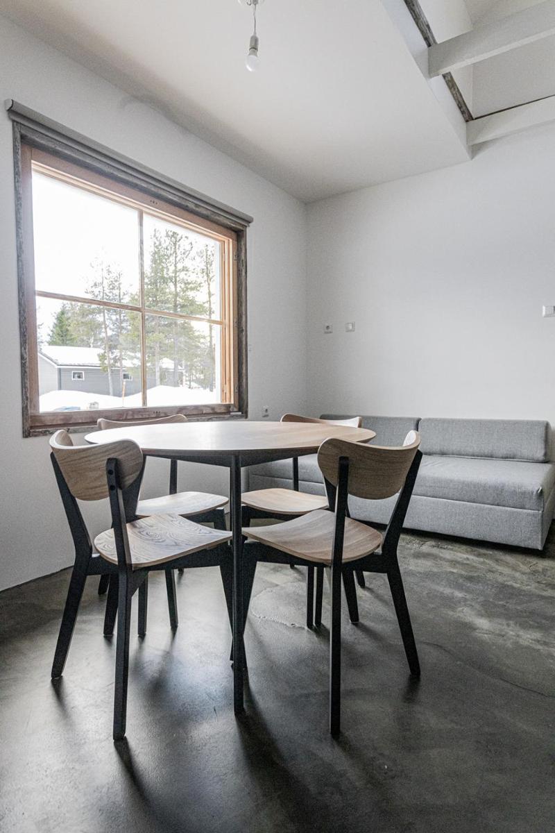 Cottage, SleepWell, Pyhäranta 5, sauna, lakeside - Housity