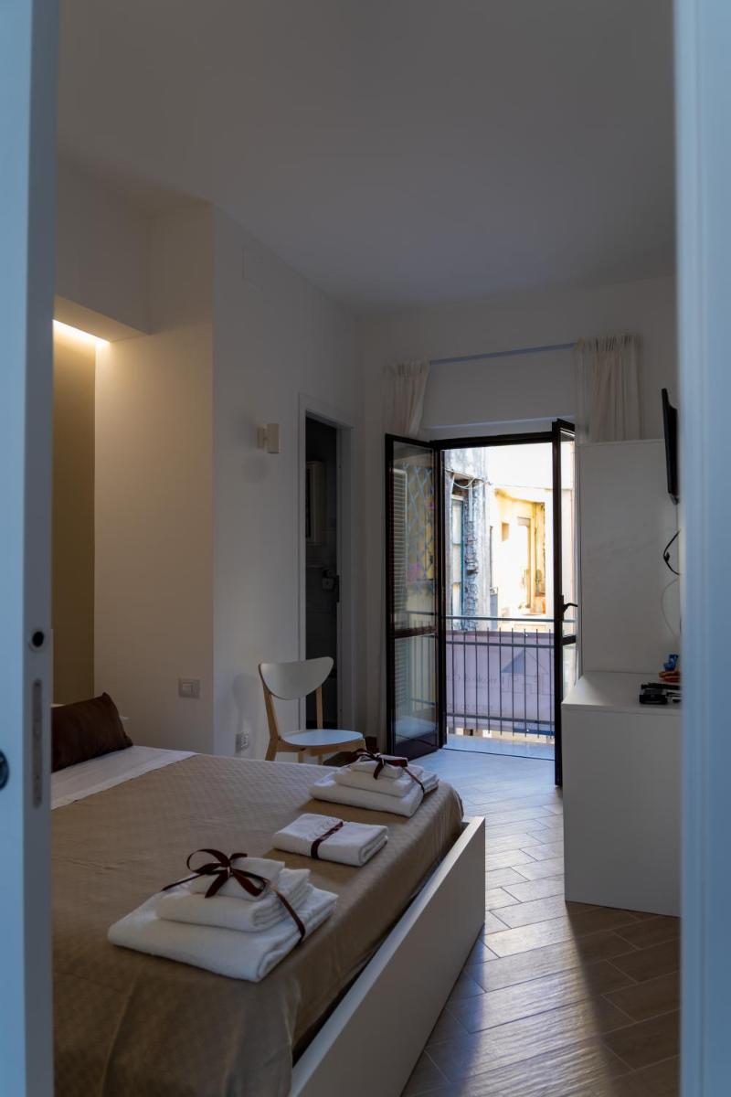 Il vicolo di Clara B&B - Housity