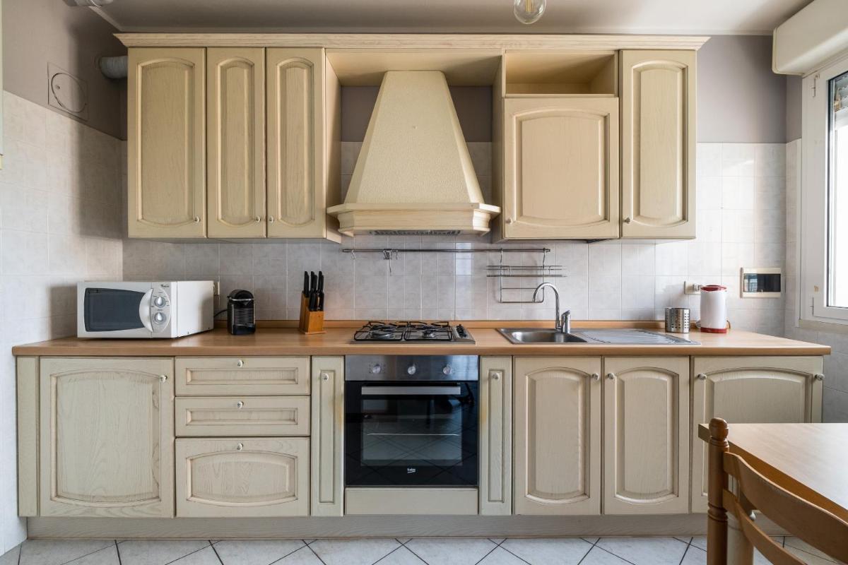 Appartamento ai Giardini dell'Arcoveggio by Wonderful Italy - Housity