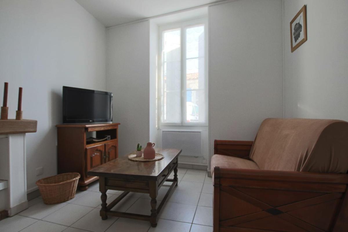 Elma Stay location lAir du Vent - Housity
