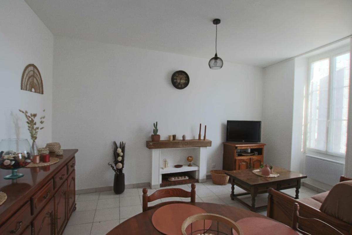 Elma Stay location lAir du Vent - Housity