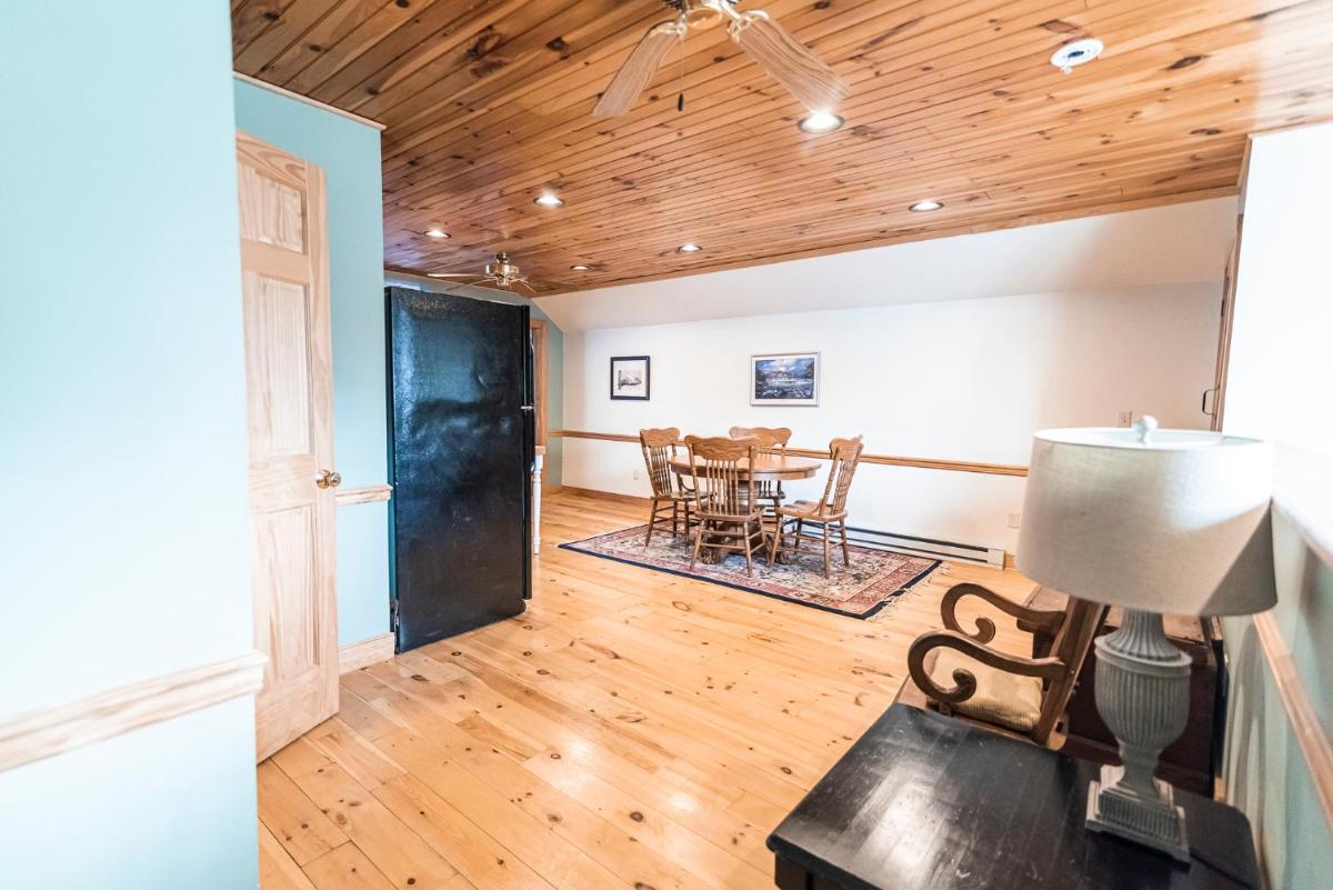 The Loft at the Barn - Housity