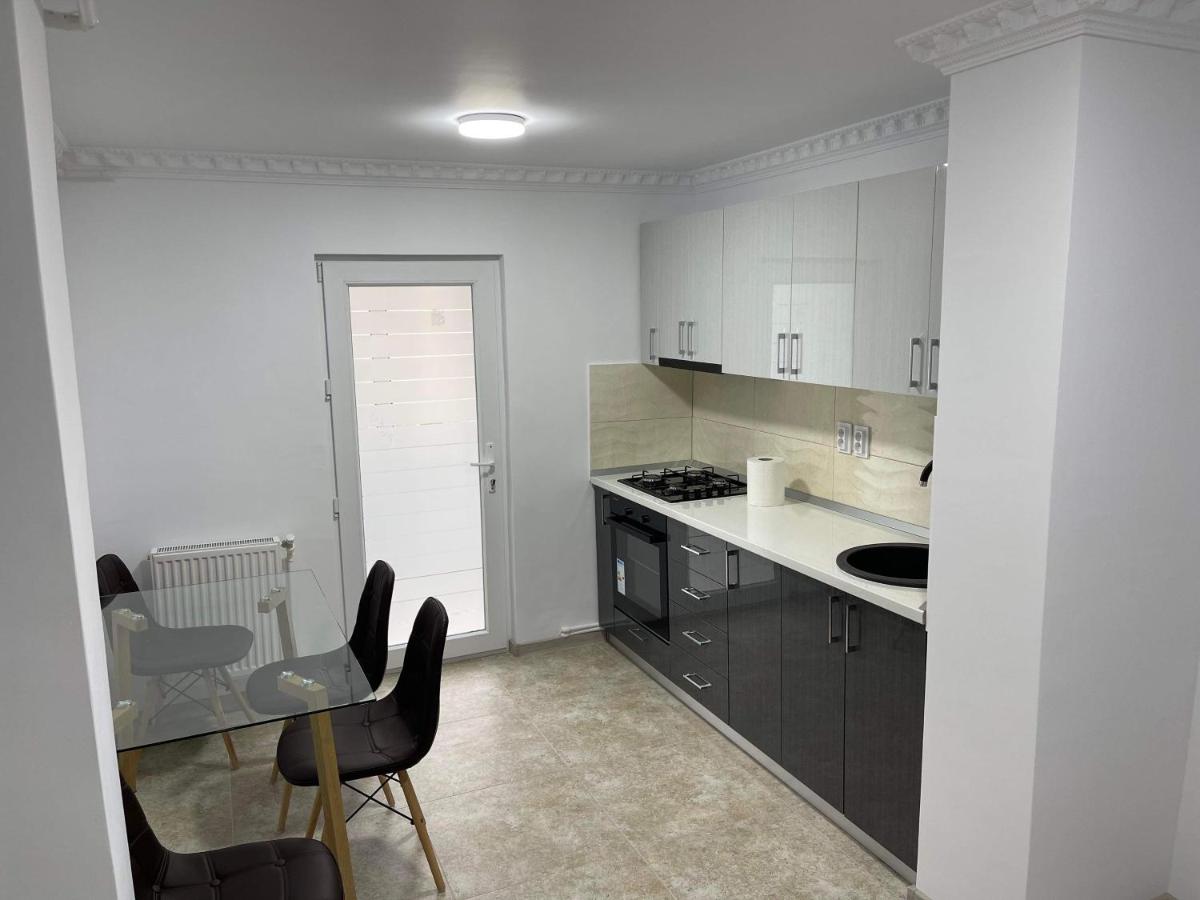 ERIC APARTMENT - Housity