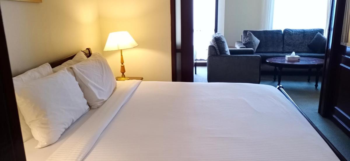 Suitetrails - Rainbow Suites KL at Times Square