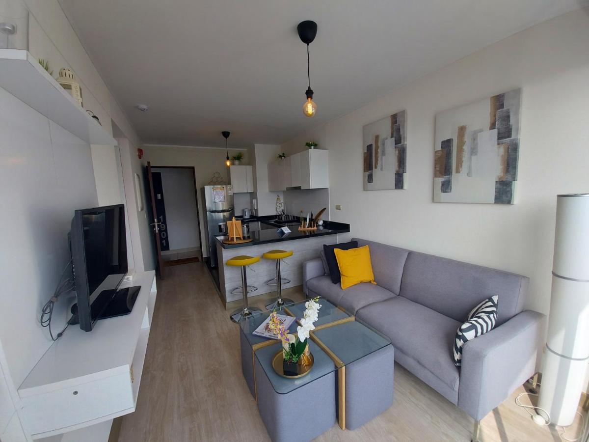 Chic & Ocean View Apartment - Hizvo