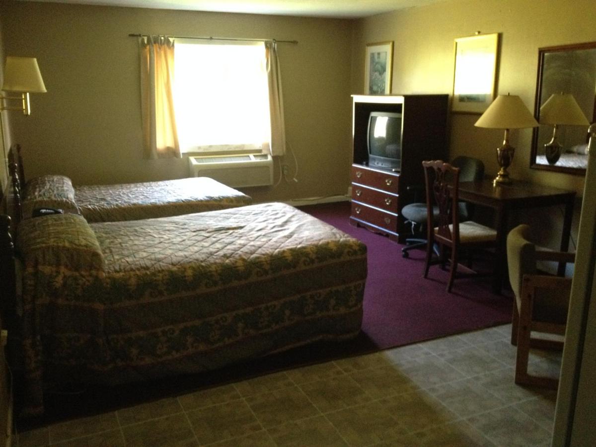 Hatfield Inn - Housity