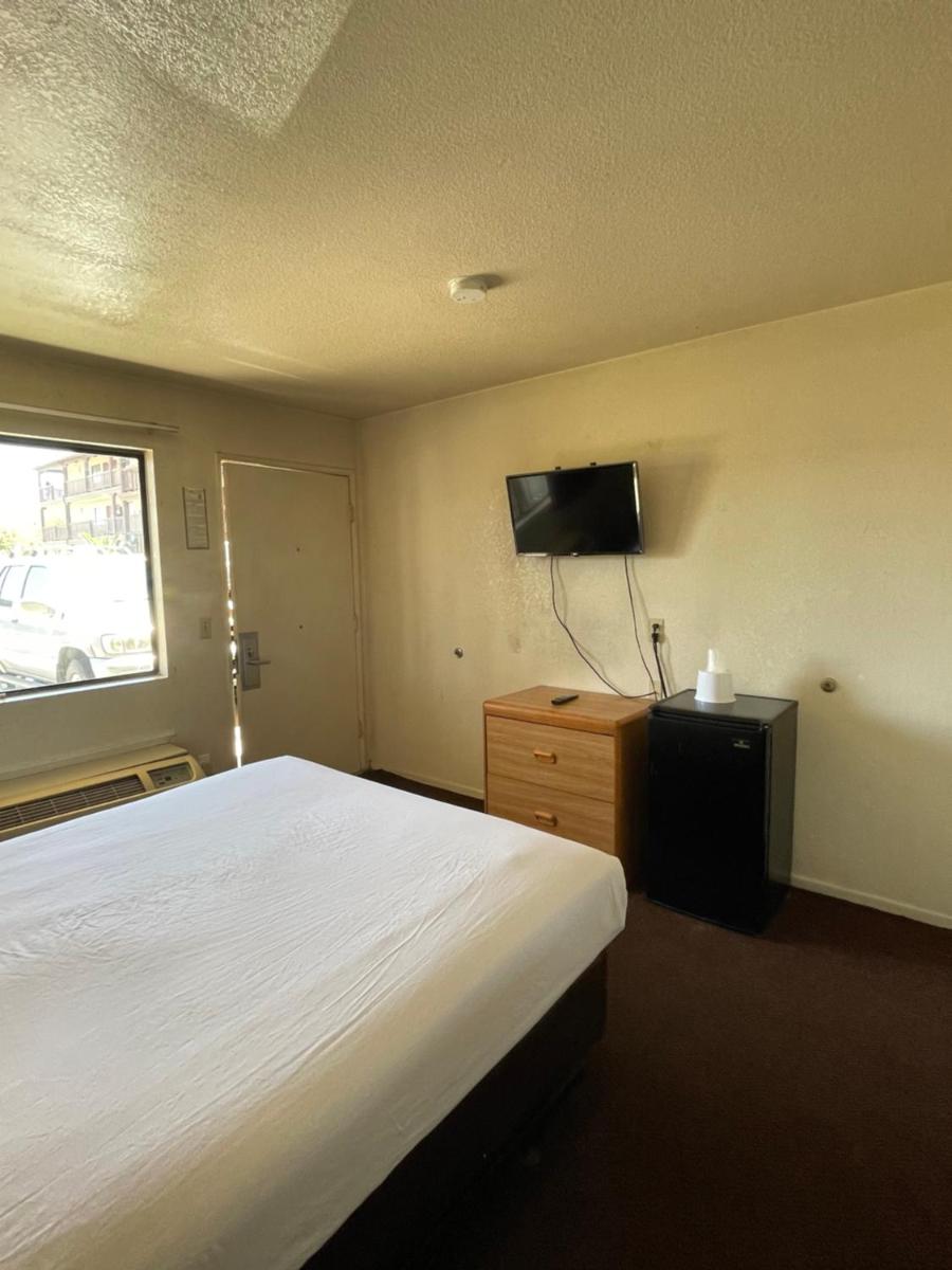 Palms Inn & Suites - Housity