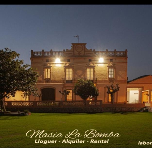 Masia La Bomba - Housity