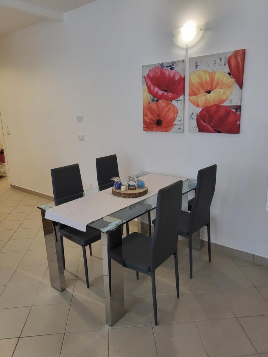 King house - Housity