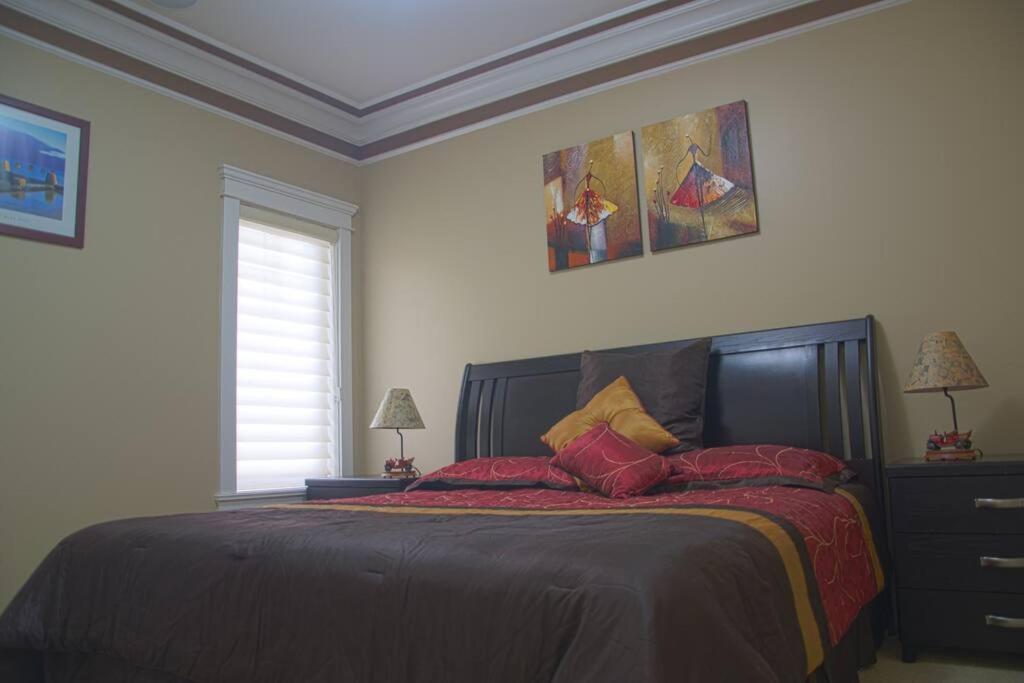 Rocky Ridge Executive Suite - Housity