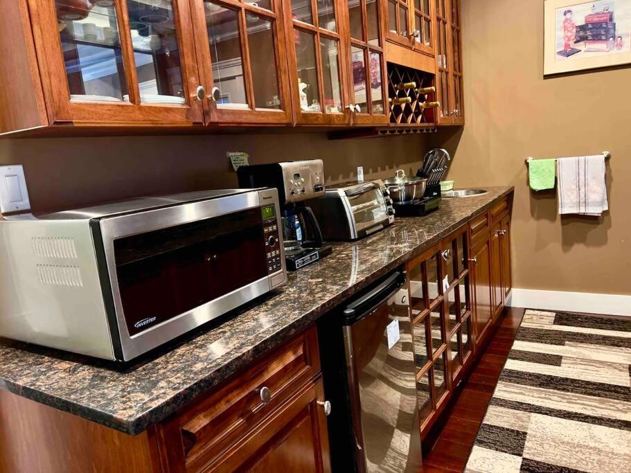 Suitetrails - Rocky Ridge Executive Suite