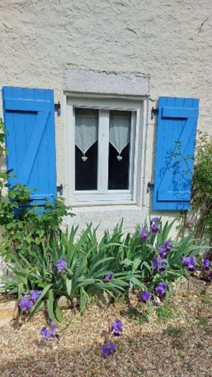 NATURA SERENA Gîte IRIS - Housity