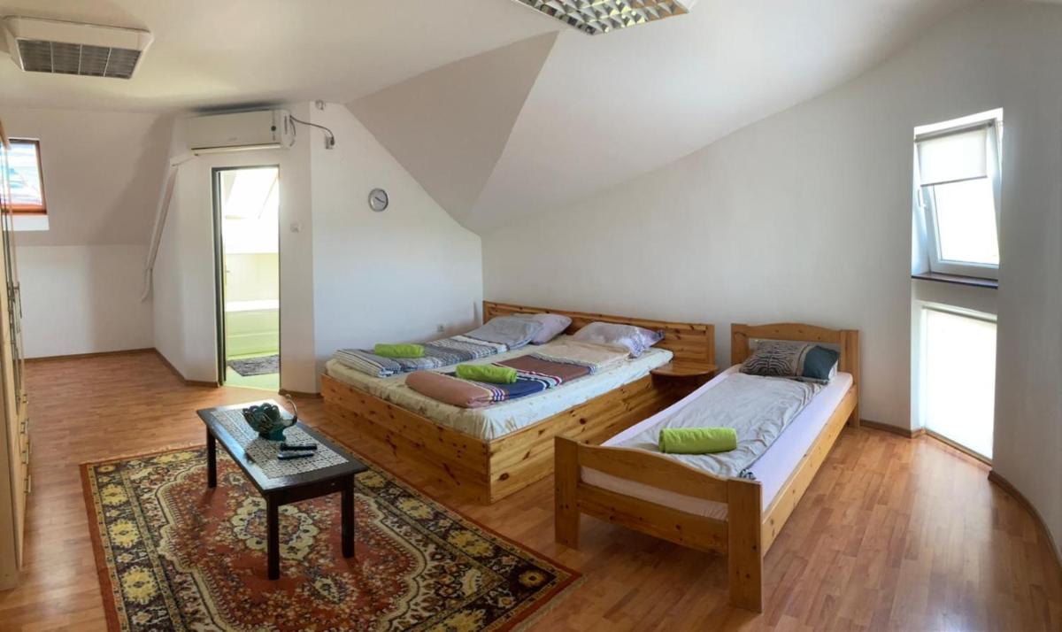 XXL-House - Housity