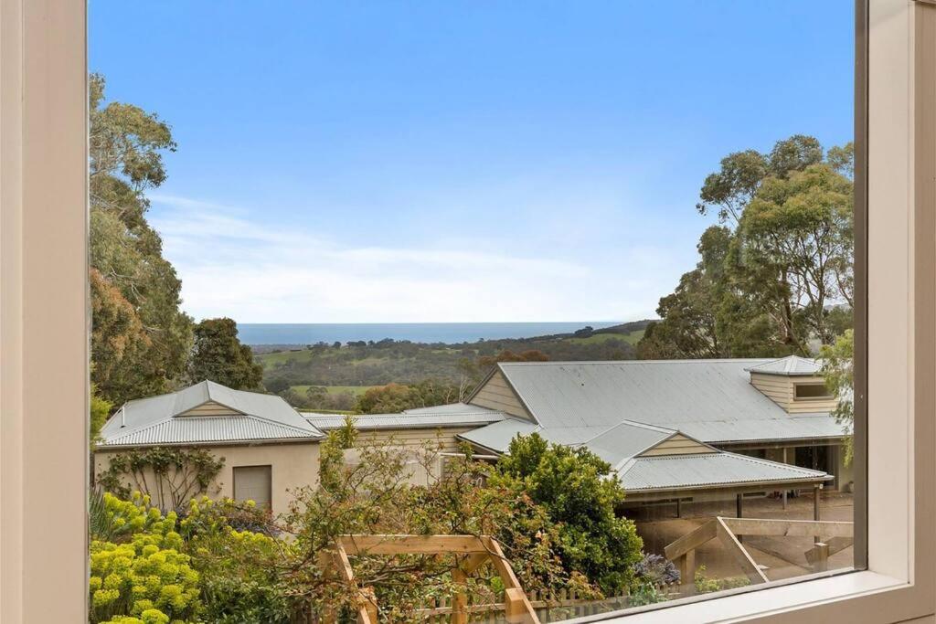 The CoachHouse - Housity
