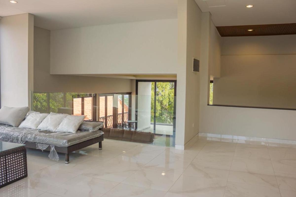Villa Dago Pakar Bandung - Housity