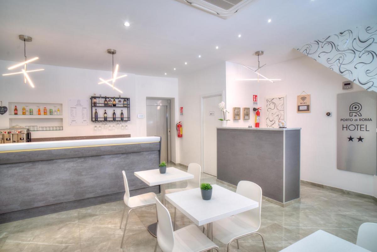 Hotel Porto Di Roma - Housity